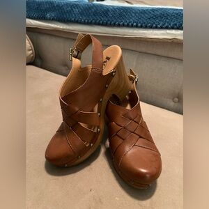 Korks Womens Shoes, Size 7, Brown